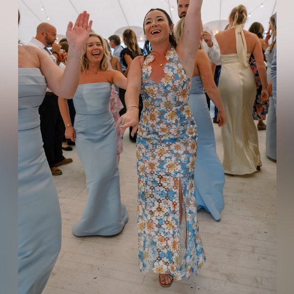 Elliatt Nesting Floral Dress from Anthropologie - Picture 6 of 6